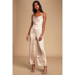 Lulus Champagne Jumpsuit, Size Medium, never worn!